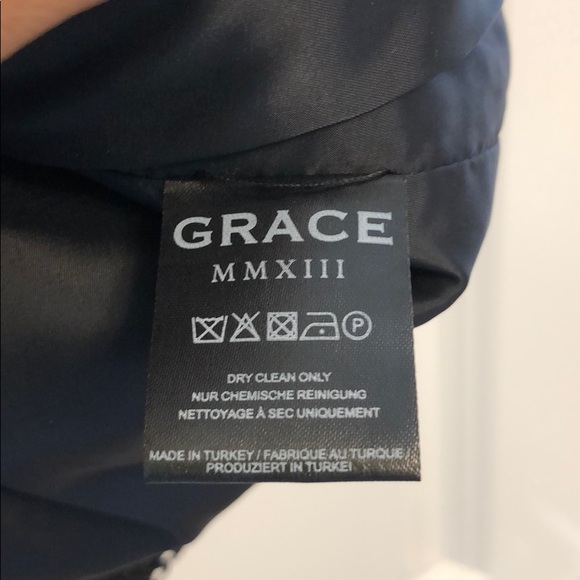 GRACE MMXIII OFF SHOULDER BLACK CROCET MIN DRESS - Picture 3 of 5